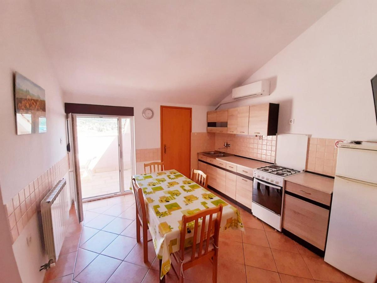 Apartments Izabela Muzic-Fornaric كريس المظهر الخارجي الصورة